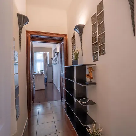 Dandelion Bpest Central Apartman Apartment Budapest