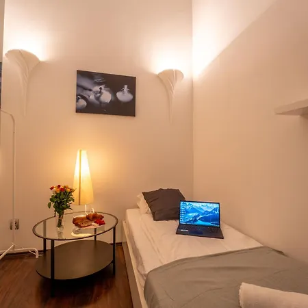 Dandelion Bpest Central Apartman * Budapest